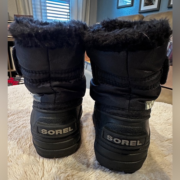 Sorel Commander Waterproof Insulated Winter Boots - Picture 8 of 10